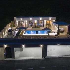 3 bedroom villa with pool in Prijevor, Budva, sleeps 6